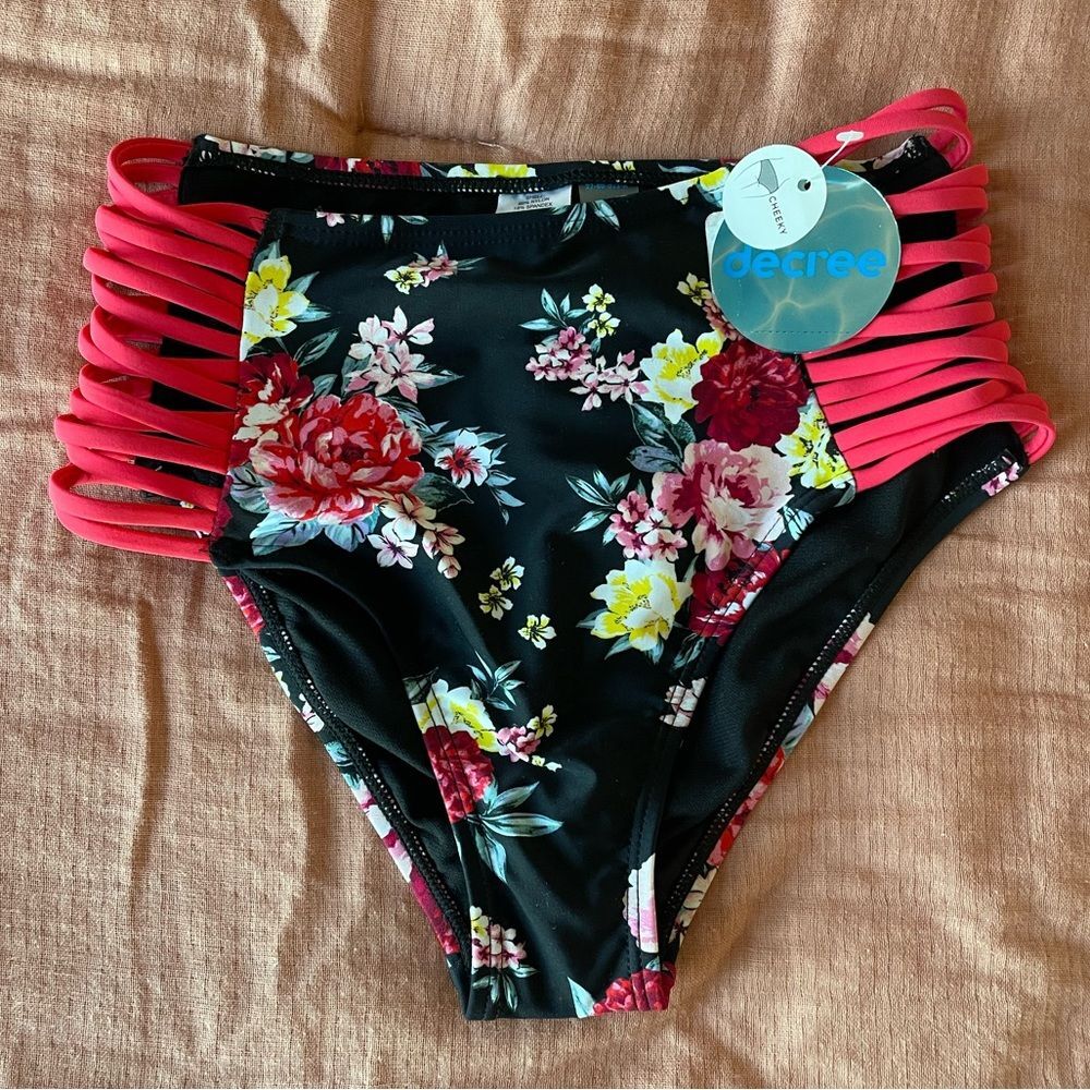 NWT Decree Floral HighWaist Cheeky Bikini bottom swimwear XS - Picture 1 of 3